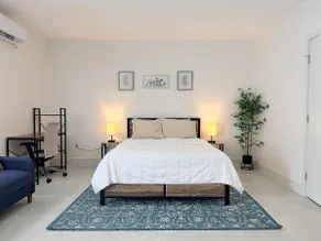 CozyLux Studio Miami, near FIU - Image 3