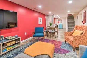 Stylish Vacation Rental - Walk to ISU! - Image 3