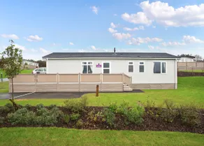 Truro Premier Lodge - Image 4