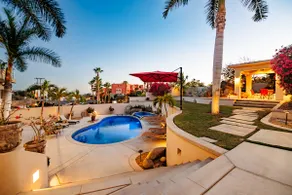 Fabulous New Pura Vida Beach Villa for 14 - Image 2