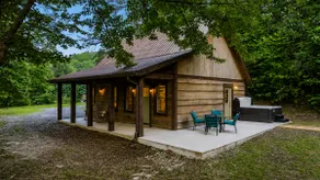 NEW! 2PM Check In! HotTub! 5 min drive to Downtown - Image 5