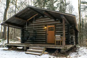 Seclude in a Romantic Cabin in a Private Forest - Image 5
