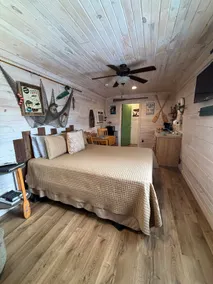 Fish Cabin - Image 2
