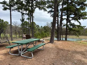 Fish Cabin - Image 3