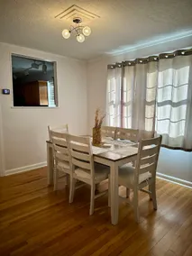 Stylish Bungalow | 3 Bedroom | 2.5 Bath | Hot Tub - Image 5