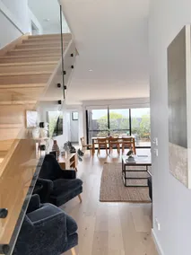 'Torquas' Beach Retreat, prime location - Image 2