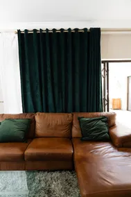 Modern apartment near Ferndale on Republic mall - Image 2