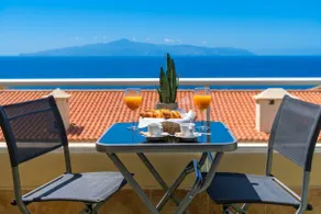 Luxury Holiday House Tenerife - Image 4