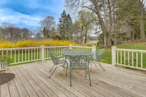 Historic 1800s Cornwall-On-Hudson Cottage! - Image 3
