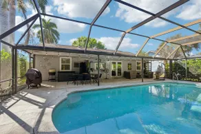 Private Pool Home near 5th Ave, Old Naples & Beach - Image 4