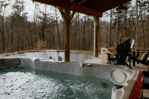 The Barn in Hocking Hills - Private fishing pond - Image 2
