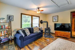Peaceful + Cozy Cottage on Over 7 Acres w/ Creek - Image 4
