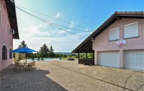Amazing home in Turnišće - Image 2