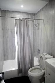 Spacious 2BR Near port of Miami ideal for Cruisers - Image 5