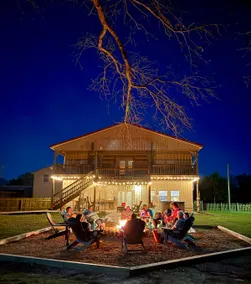 Cliffside Barndominium! Hot Tub and Pet friendly! - Image 4