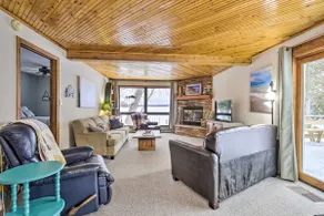 Lakefront Mercer Home: Private Dock & Kayaks! - Image 4