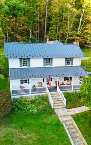 1885 Farmhouse Luxuriously Renovated: Animals & Antiques - Image 2