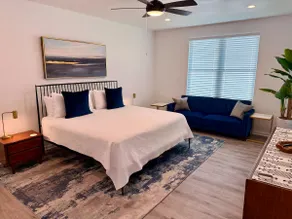 Marsh Top Suite - No Clean Fees! - Image 2