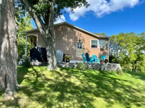 Amazing Lake View, Only 200m to Butler Beach! - Image 3