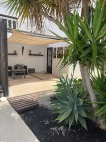 Tranquil stay, fab heated pool & large terraces - Image 4