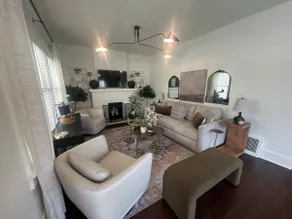 Sunsets Overlooking Golf Course! Location! - Image 4