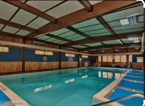 Poconos Fall Retreat-Indoor Pool! Sleeps 8 - Image 5