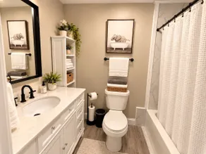 Horse Show & Ren Festival Retreat | 2BR + 2 Baths - Image 5