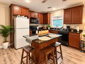 Horse Show & Ren Festival Retreat | 2BR + 2 Baths - Image 4