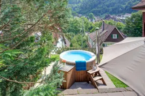 \"schwarzwaldhaus mit Schlossblick\" mit 230qm, Garten, Terrassen & Hot Tub - Image 4