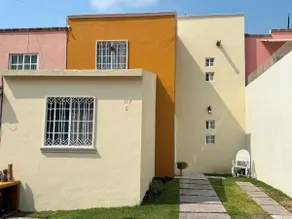 Beautiful, fully-equipped house in the best location - Image 2
