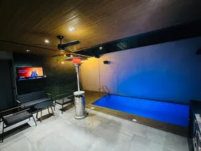 Nice and comfortable house with a pool - Image 2