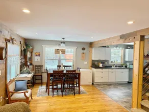 Cozy Country Hideaway! Snowmobilers Wonderland! - Image 4