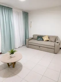 Spacious family apartment with parking - Image 3