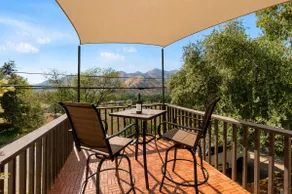 Three Peaks | Modern aesthetics in an open concept - Image 3