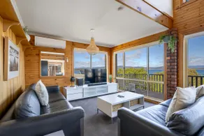 Kiama Sunset – Bay View Retreat - St Helen's - Image 5
