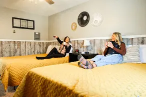 2BR Sleeps 6 | Outdoor Firepit | Near Black River - Image 3