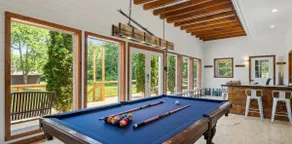 Maple Pine w Hot Tub Pool Table 3min to Mount Snow - Image 3