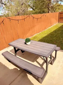 Gated, elegant condo w/yard•Walk to dining & shops - Image 4