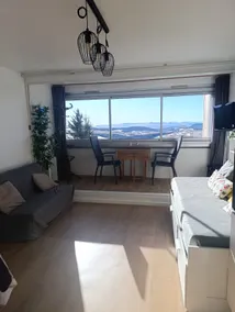 apartment for 4 to 5 people - Image 2