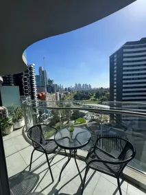 “Albert Views” stylish and stunning city views! - Image 2