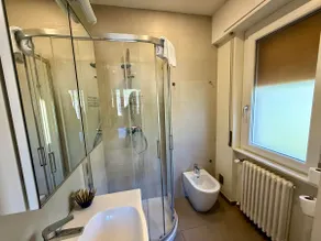 Stor og rummelig lejlighed - Image 4