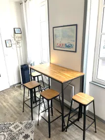 Independent two-room apartment in the center, linens, coffee, and tea included - Image 2