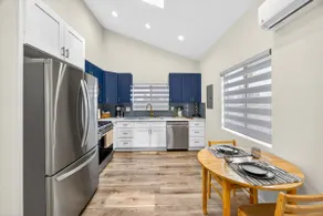 The Artisan - Modern Craftsmen Retreat - Image 5