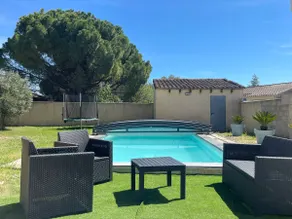 Villa with pool in the sun - Image 3
