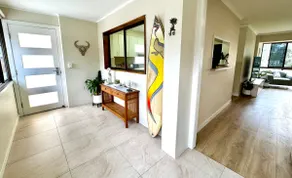Escape Ordinary - Waterfront hideaway in Noosa - Image 5