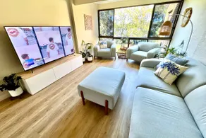 Escape Ordinary - Waterfront hideaway in Noosa - Image 2