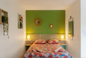 Ô Colorful Studio * Free Private Parking, Central - Image 4