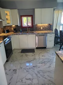 3 Bedroom Near the Falls - Image 4