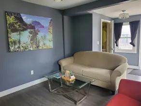 3 Bedroom Near the Falls - Image 2