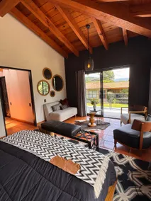 Spectacular house overlooking the Valle de Bravo mountain - Image 3